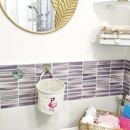 Boutique Con Tv Da 65 E 43 * Viareggio