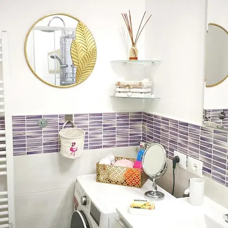 Boutique Con Tv Da 65 E 43 Lägenhet Viareggio