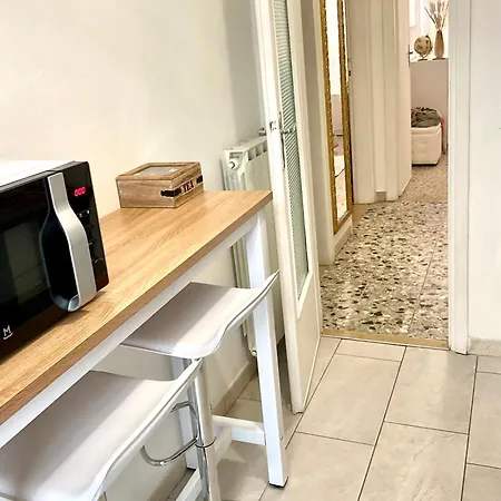 Lägenhet Boutique Con Tv Da 65 E 43 *