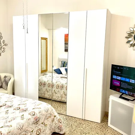 Lägenhet Boutique Con Tv Da 65 E 43