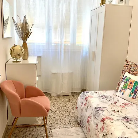 Boutique Con Tv Da 65 E 43 Lägenhet Viareggio