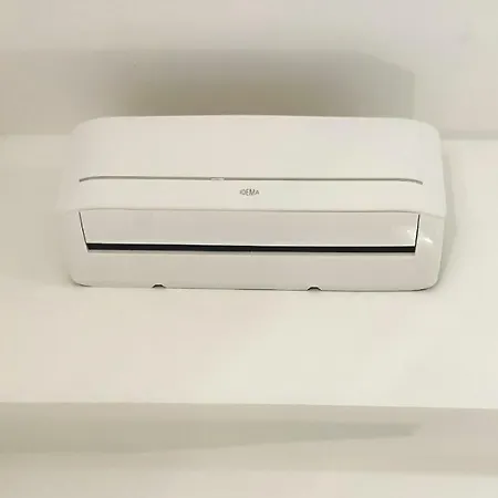Lägenhet Boutique Con Tv Da 65 E 43 *